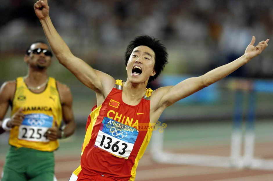 【大图】2004年8月27日,中国选手刘翔在雅典